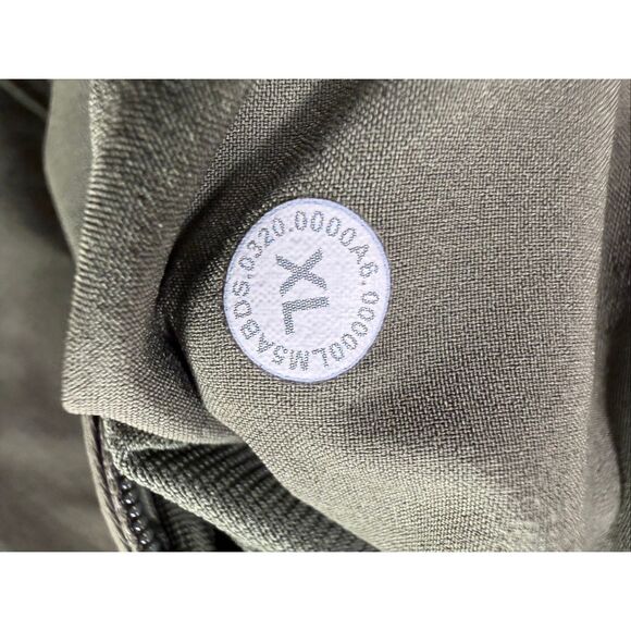 Lululemon License to Train Pant Men's XL  Green Jogger Snap Cuff - Picture 7 of 7